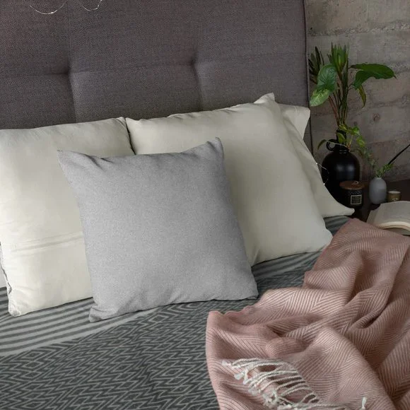 Geometric Pattern Gray Throw Blanket - Picture 5 of 5